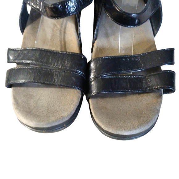 Dansko Surraya Leather Black Platform Ankle Strap Sandals Women's size 10 - Picture 3 of 11